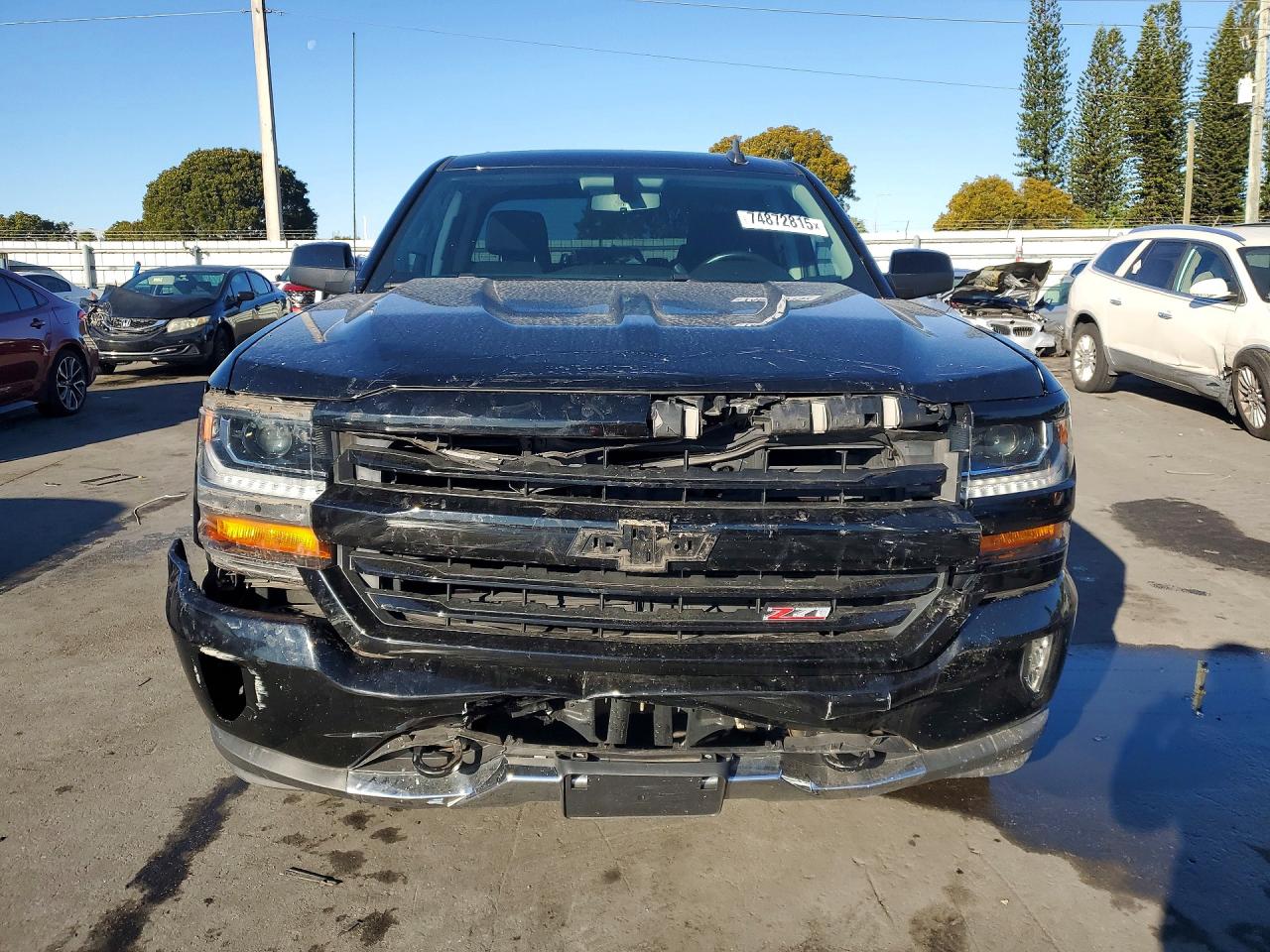 2017 CHEVROLET SILVERADO K1500 LT photo 13