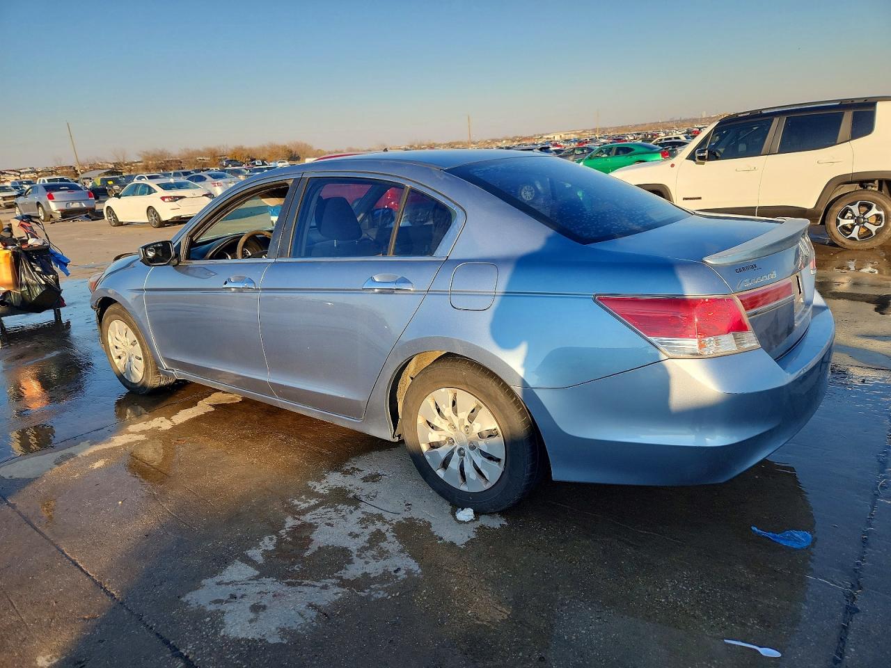 2011 HONDA ACCORD LX photo 4