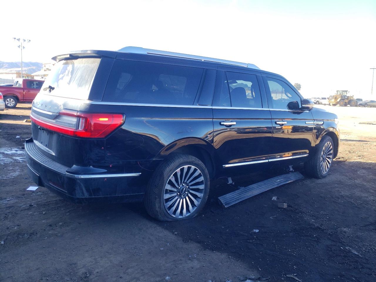2018 LINCOLN NAVIGATOR L RESERVE photo 7