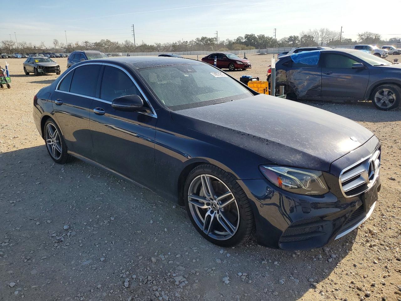 2018 MERCEDES-BENZ E 300 photo 10