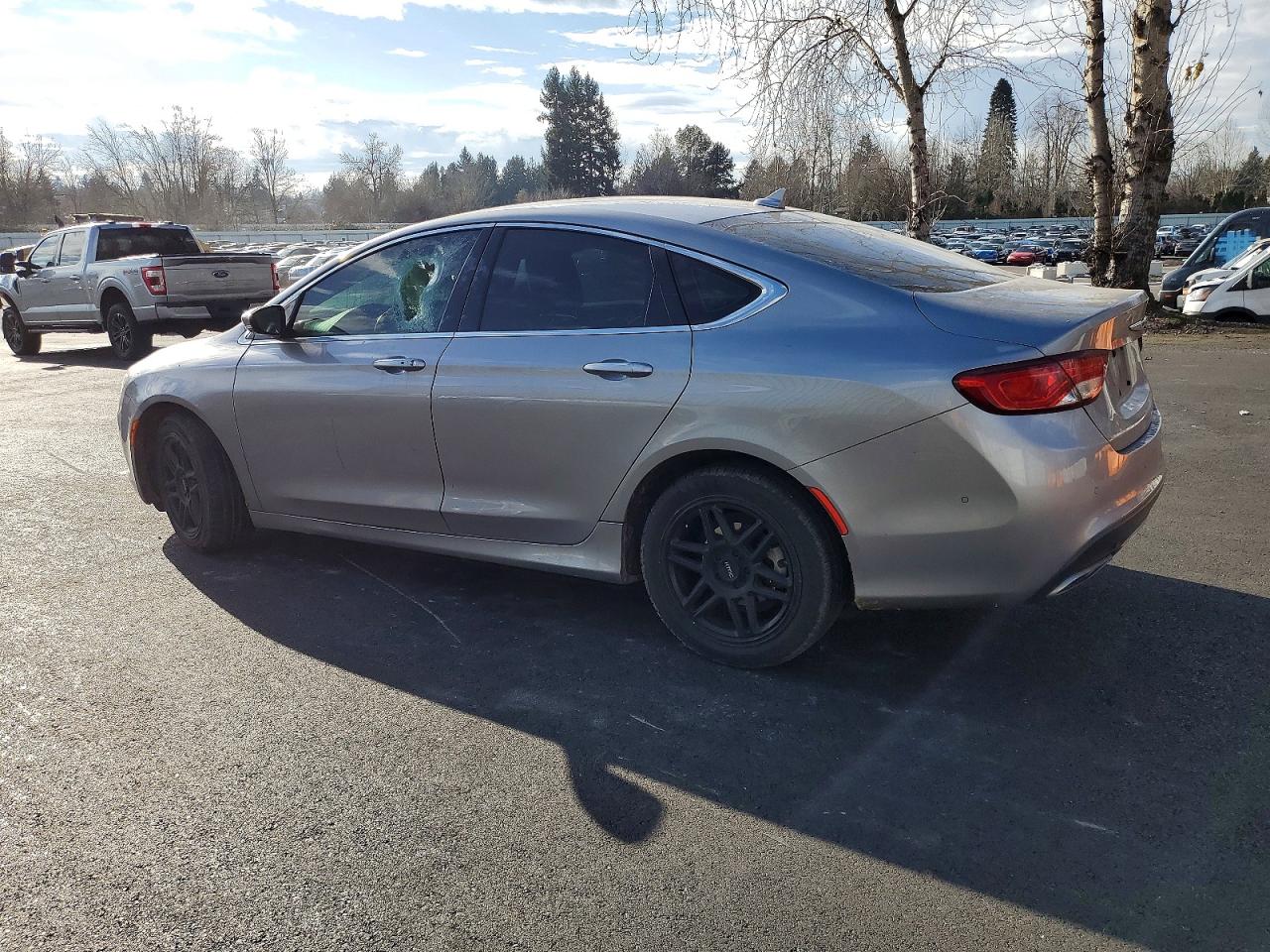 2015 CHRYSLER 200 C photo 4