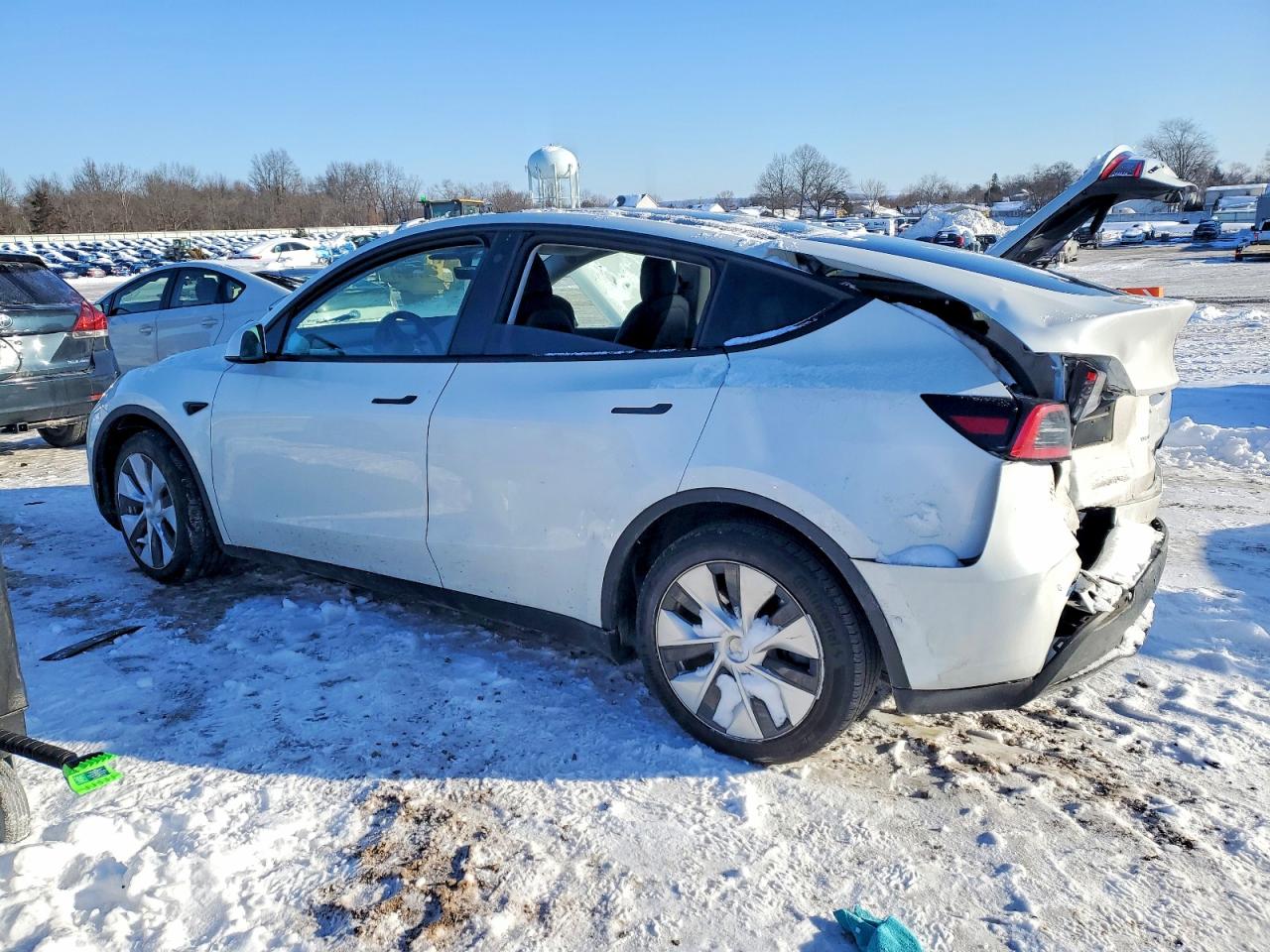 2021 TESLA MODEL Y photo 3