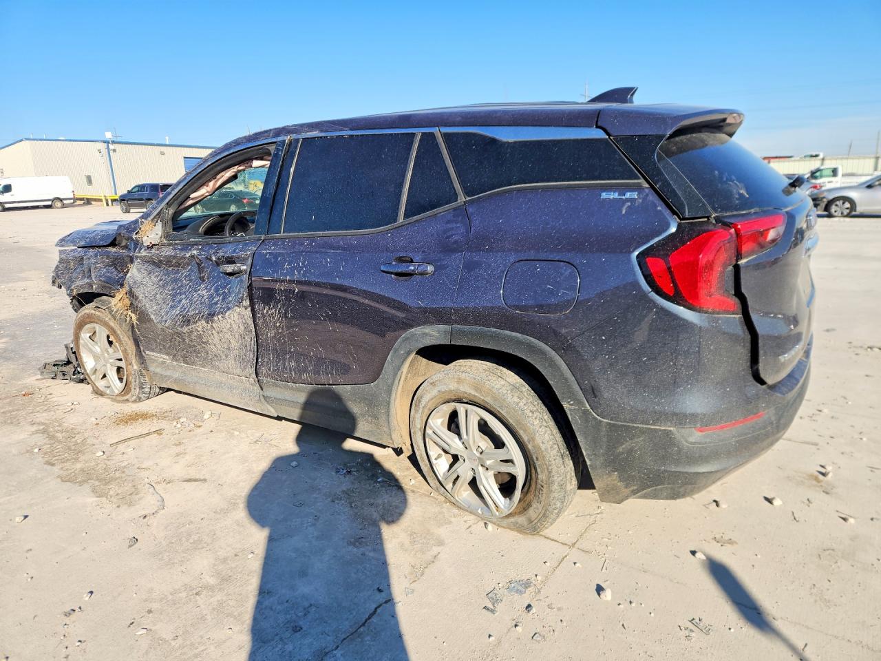 2019 GMC TERRAIN SLE photo 3