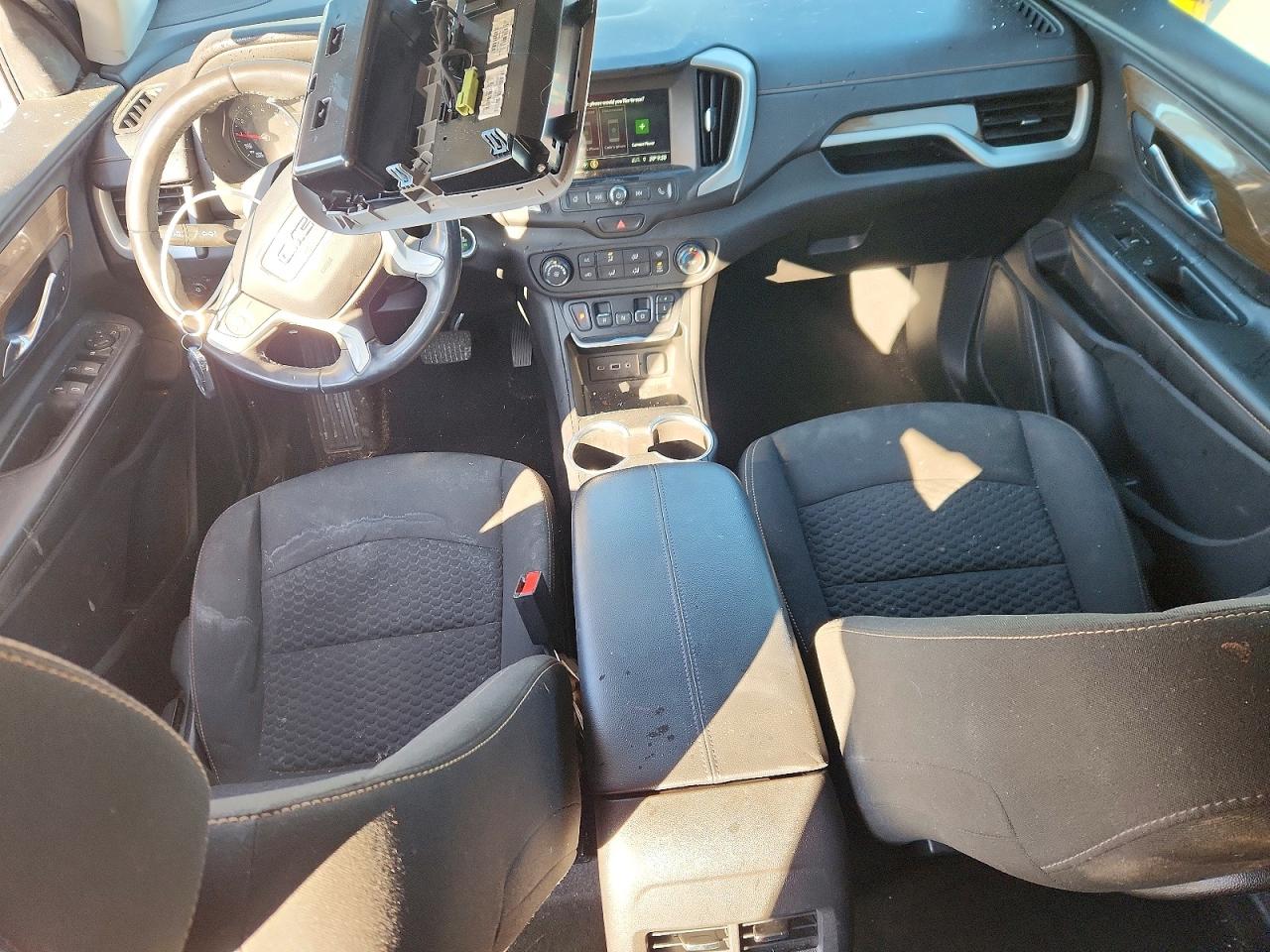 2019 GMC TERRAIN SLE photo 15