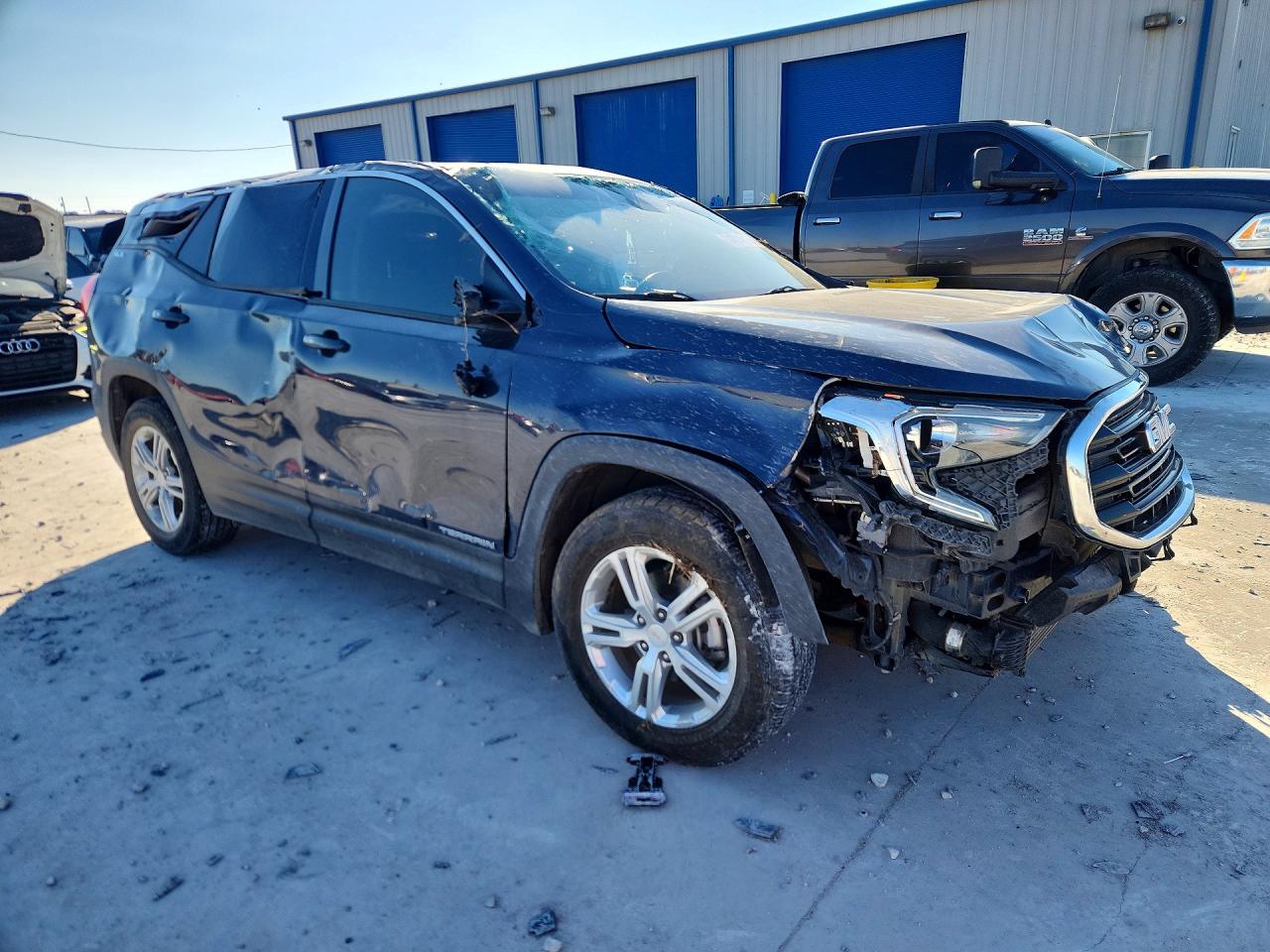 2019 GMC TERRAIN SLE photo 7