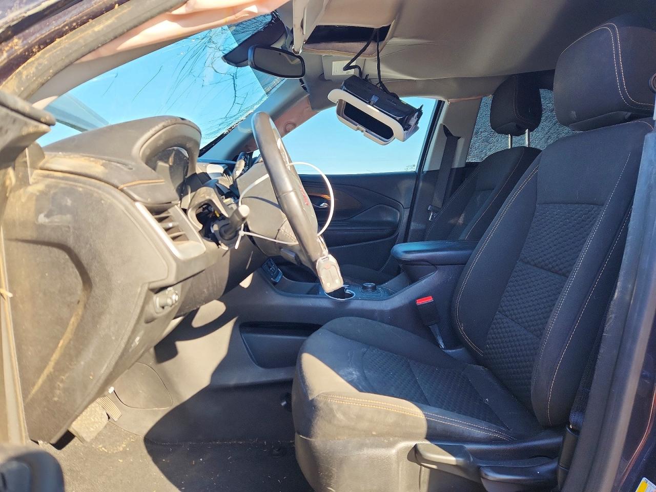 2019 GMC TERRAIN SLE photo 13