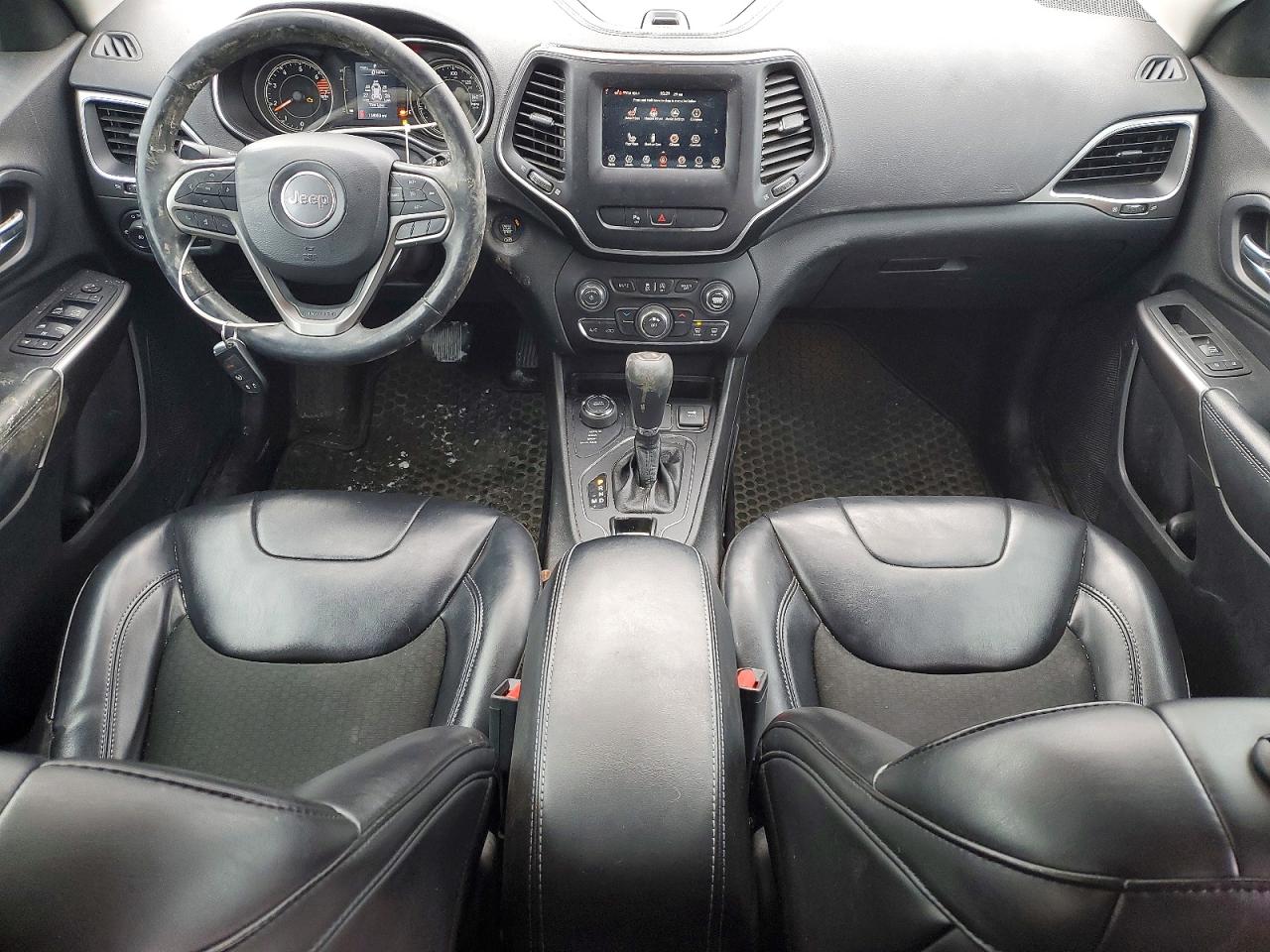 2019 JEEP CHEROKEE LATITUDE PLUS photo 15