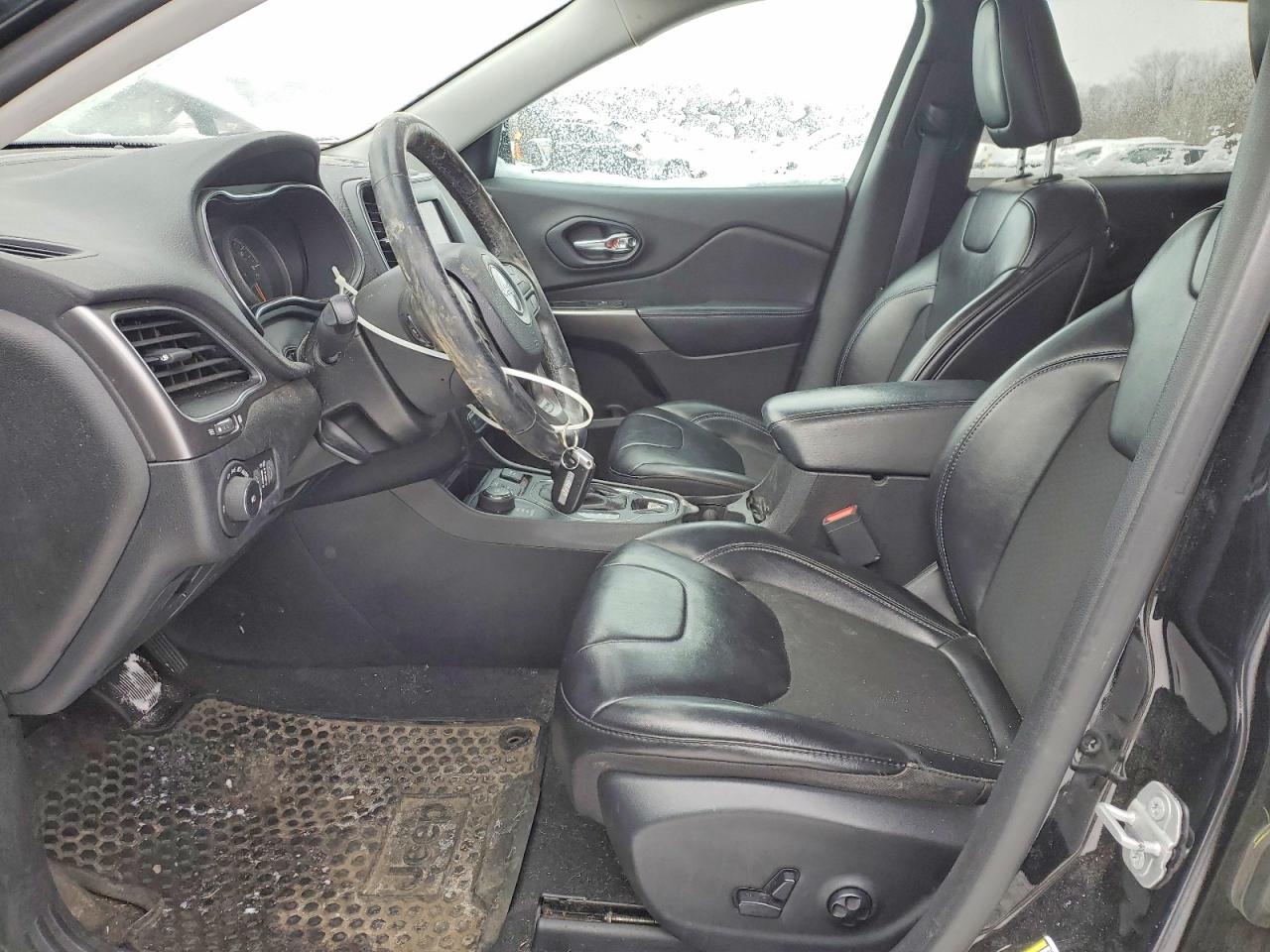 2019 JEEP CHEROKEE LATITUDE PLUS photo 13