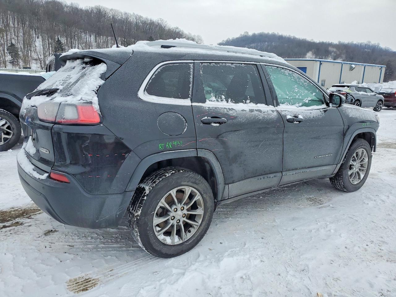 2019 JEEP CHEROKEE LATITUDE PLUS photo 5