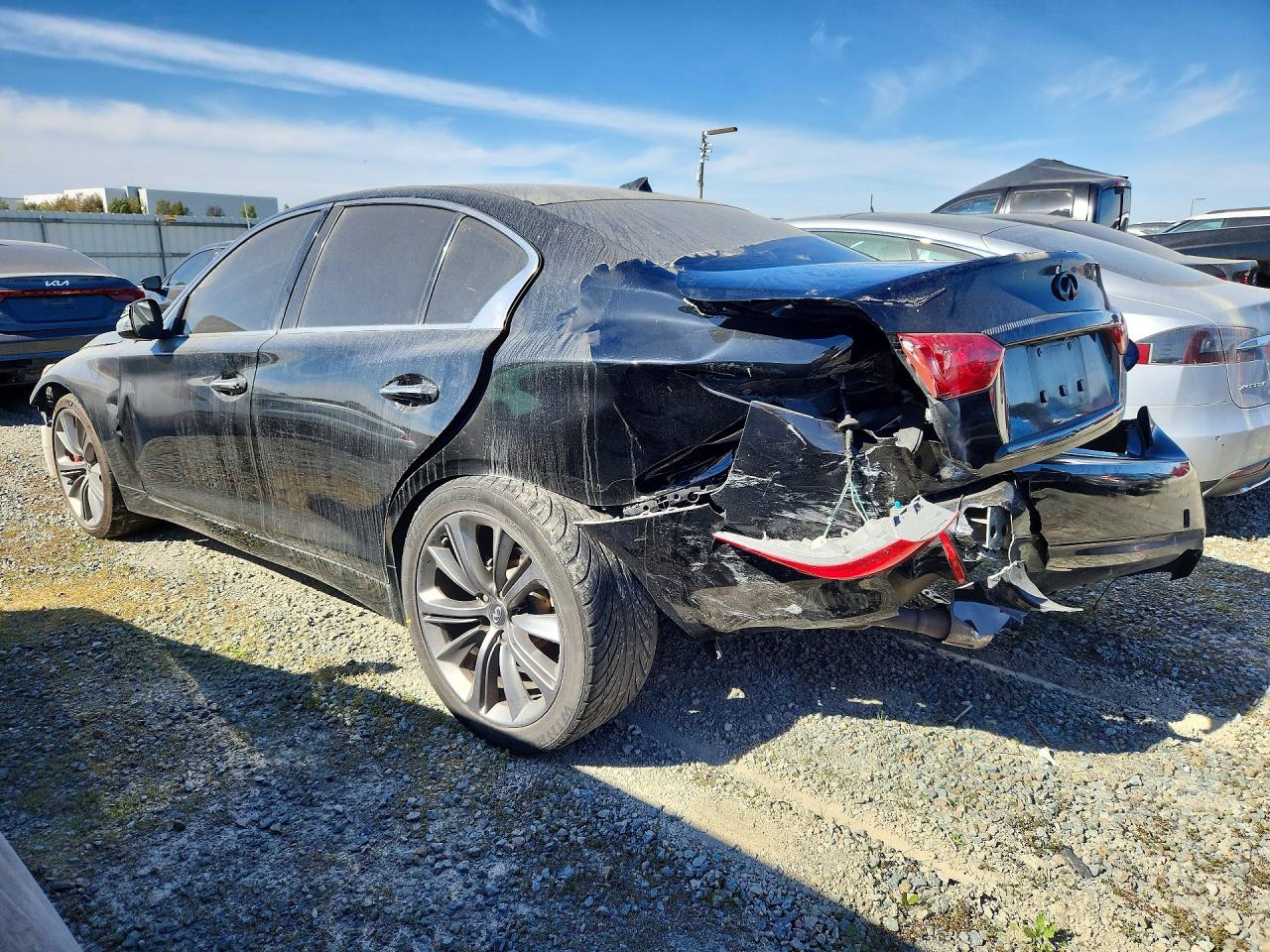 2015 INFINITI Q50 BASE photo 3