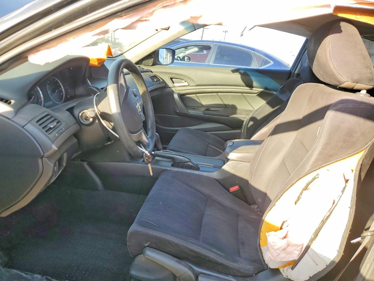 2012 HONDA ACCORD LX photo 13