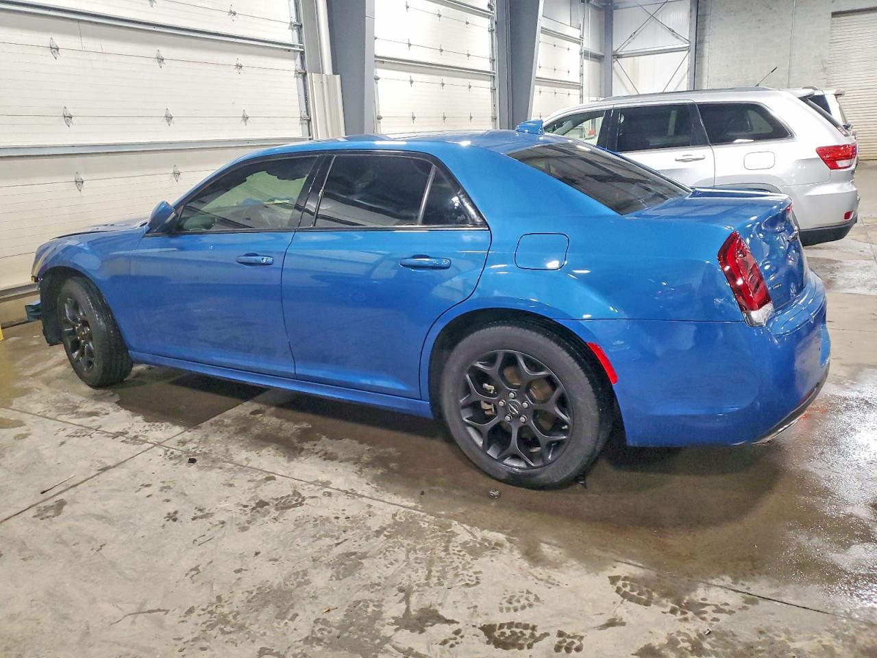 2022 CHRYSLER 300 TOURING L photo 4