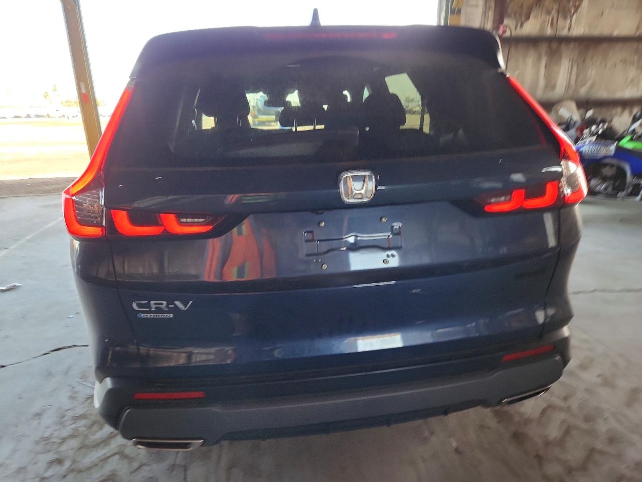 2025 HONDA CR-V SPORT photo 6