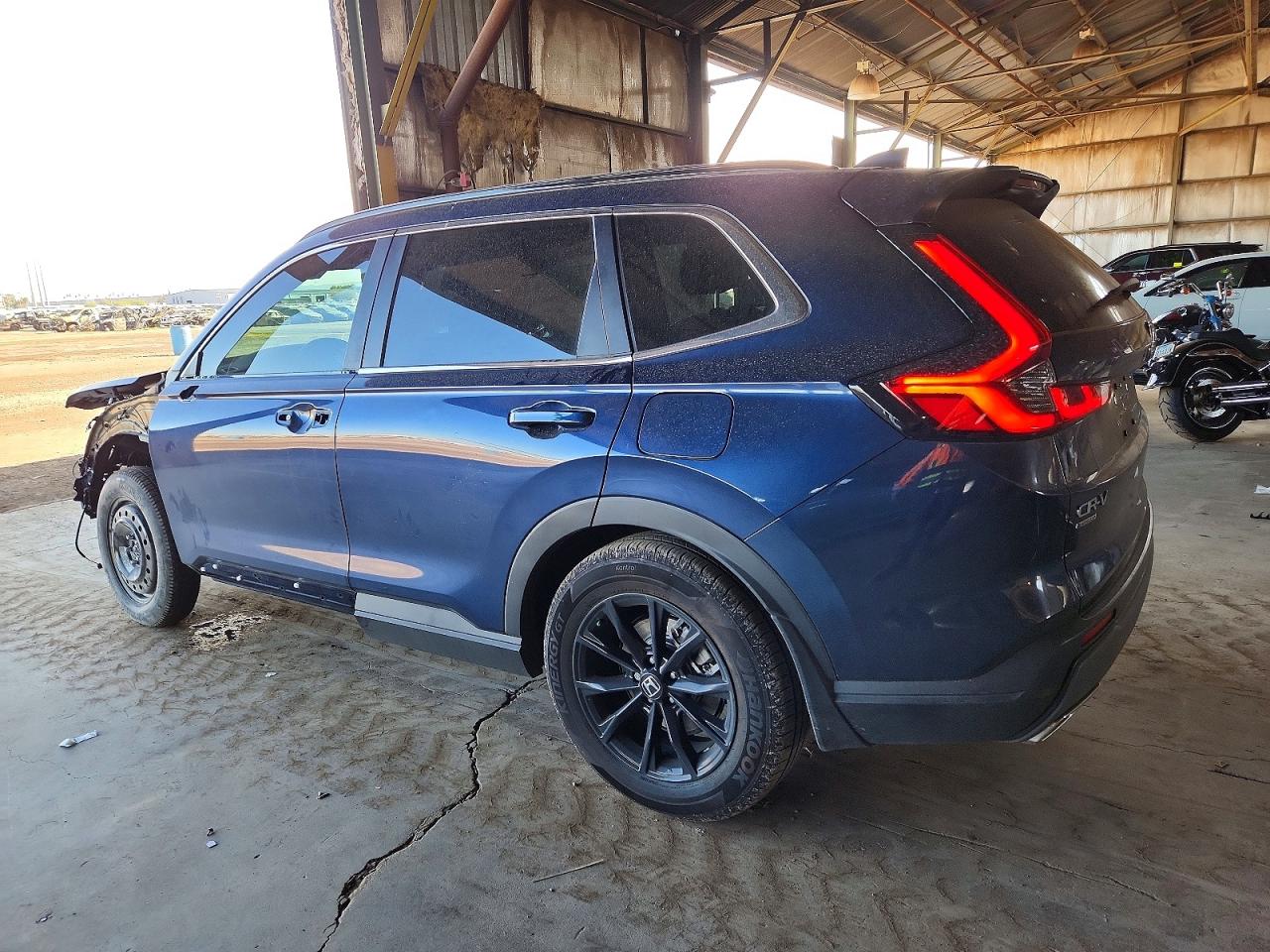 2025 HONDA CR-V SPORT photo 2