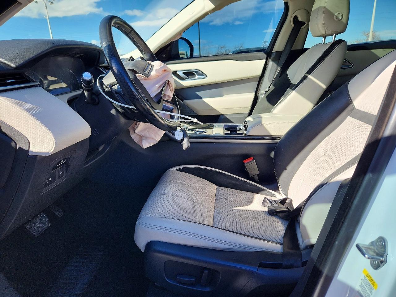 2019 LAND ROVER RANGE ROVER VELAR S photo 7
