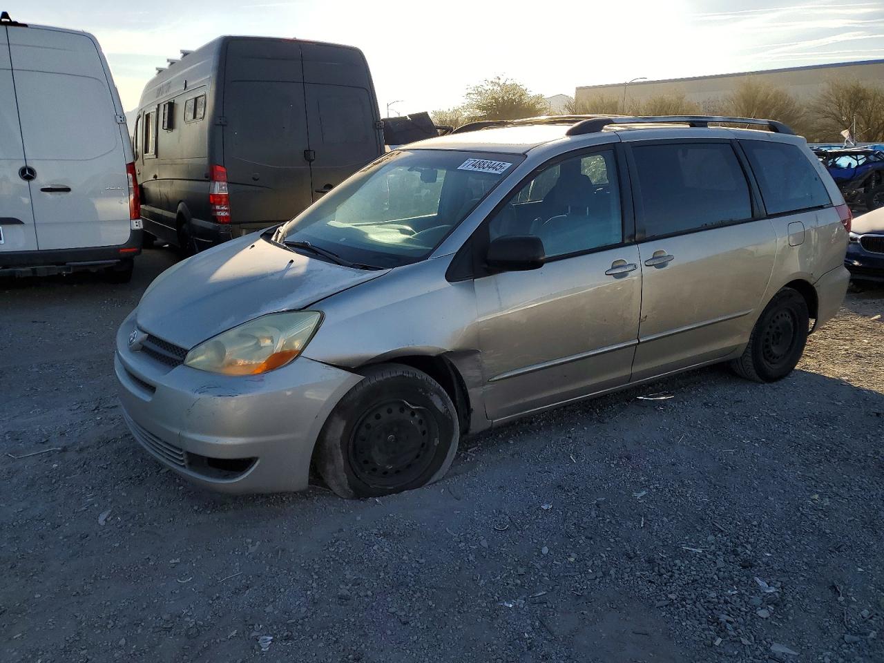 2004 TOYOTA SIENNA