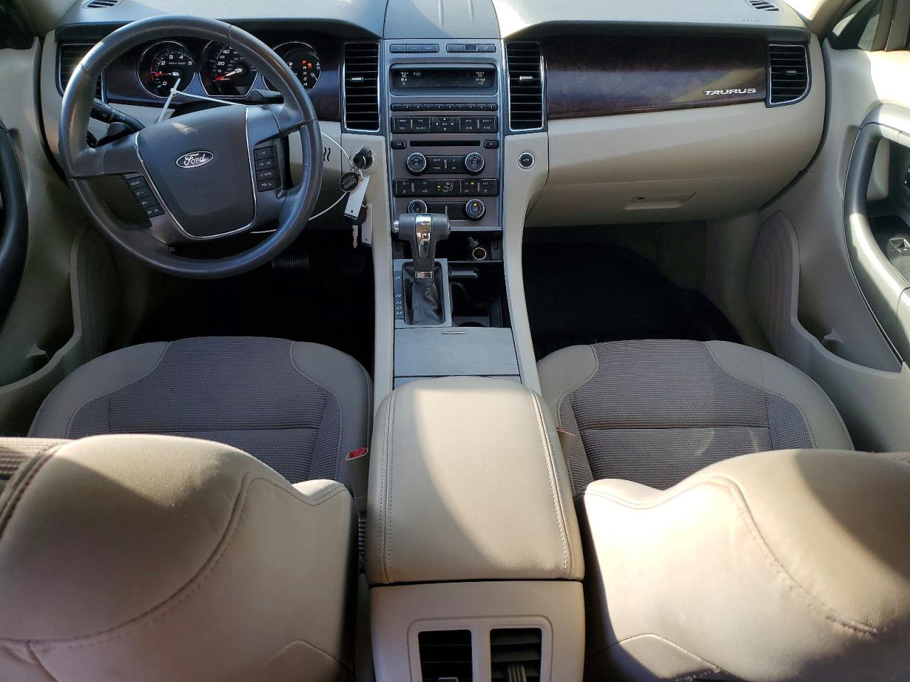 2012 FORD TAURUS SEL photo 22