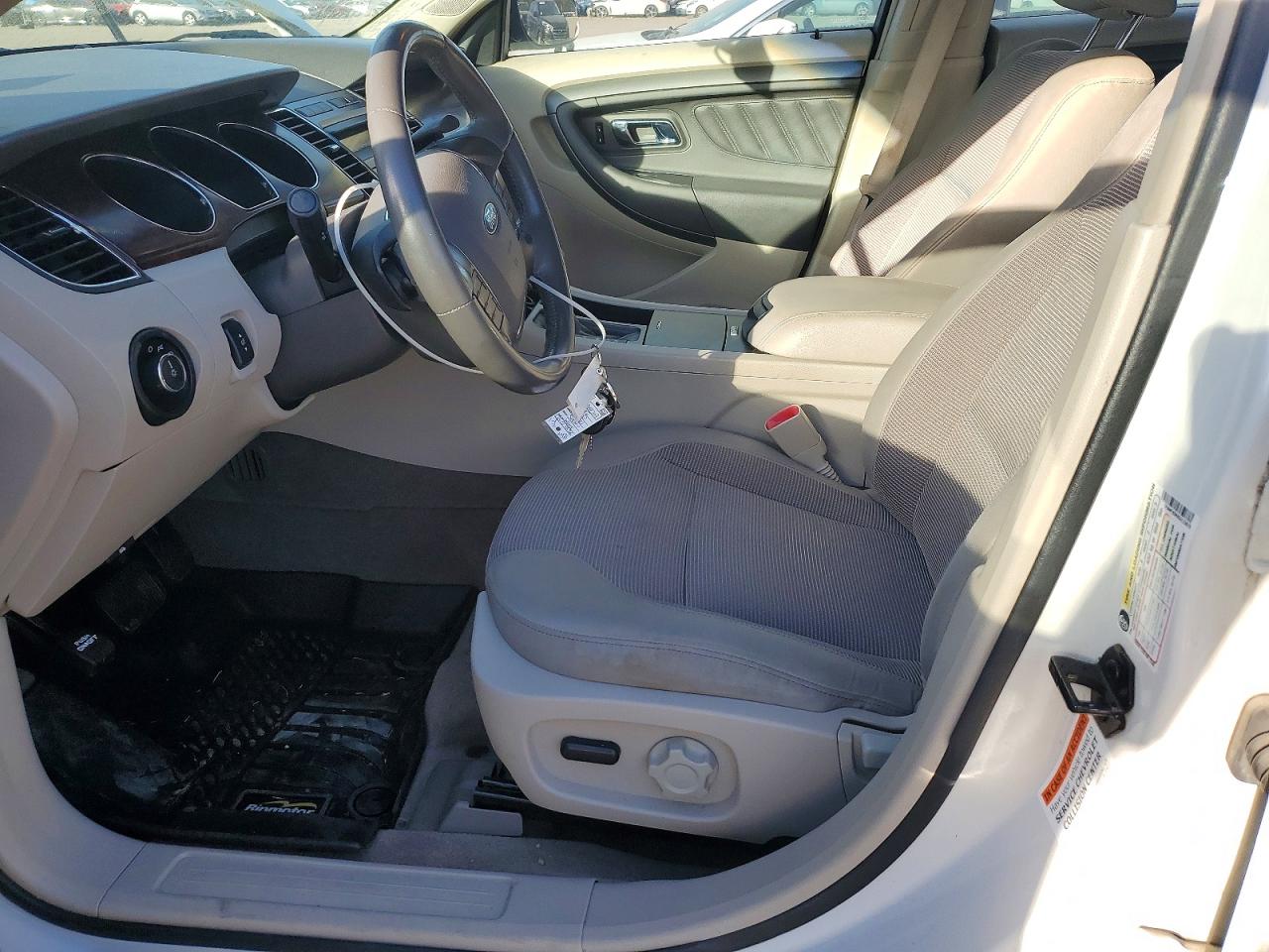 2012 FORD TAURUS SEL photo 19