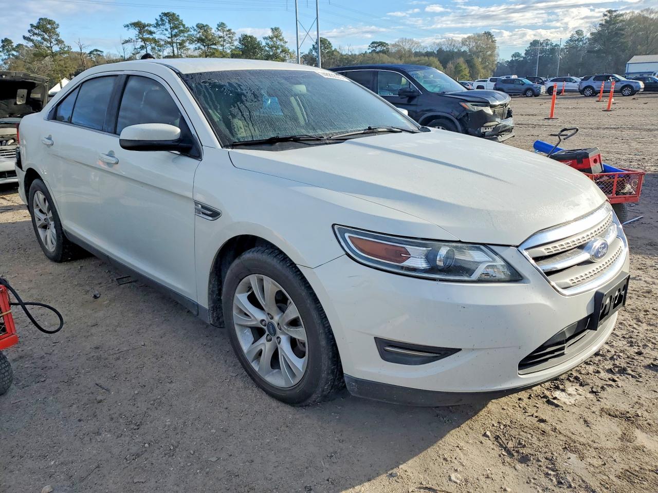 2012 FORD TAURUS SEL photo 10