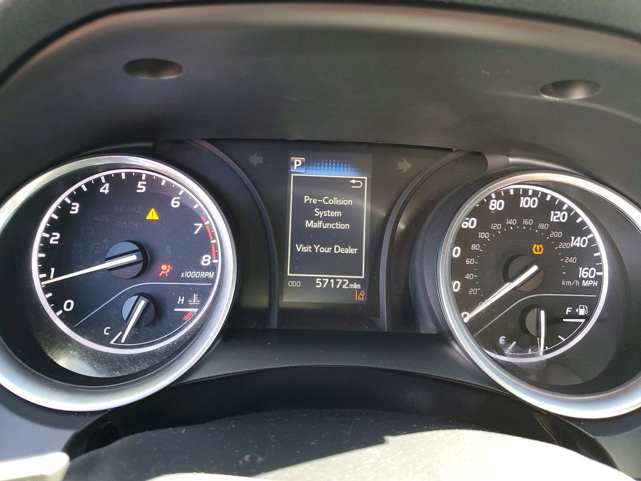 2018 TOYOTA CAMRY L photo 25