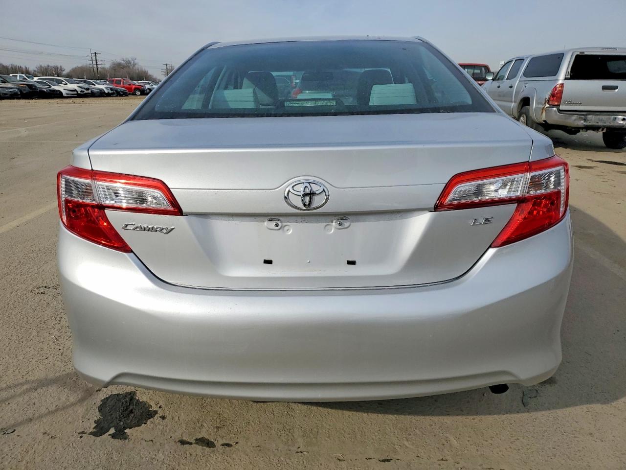 2012 TOYOTA CAMRY BASE photo 11