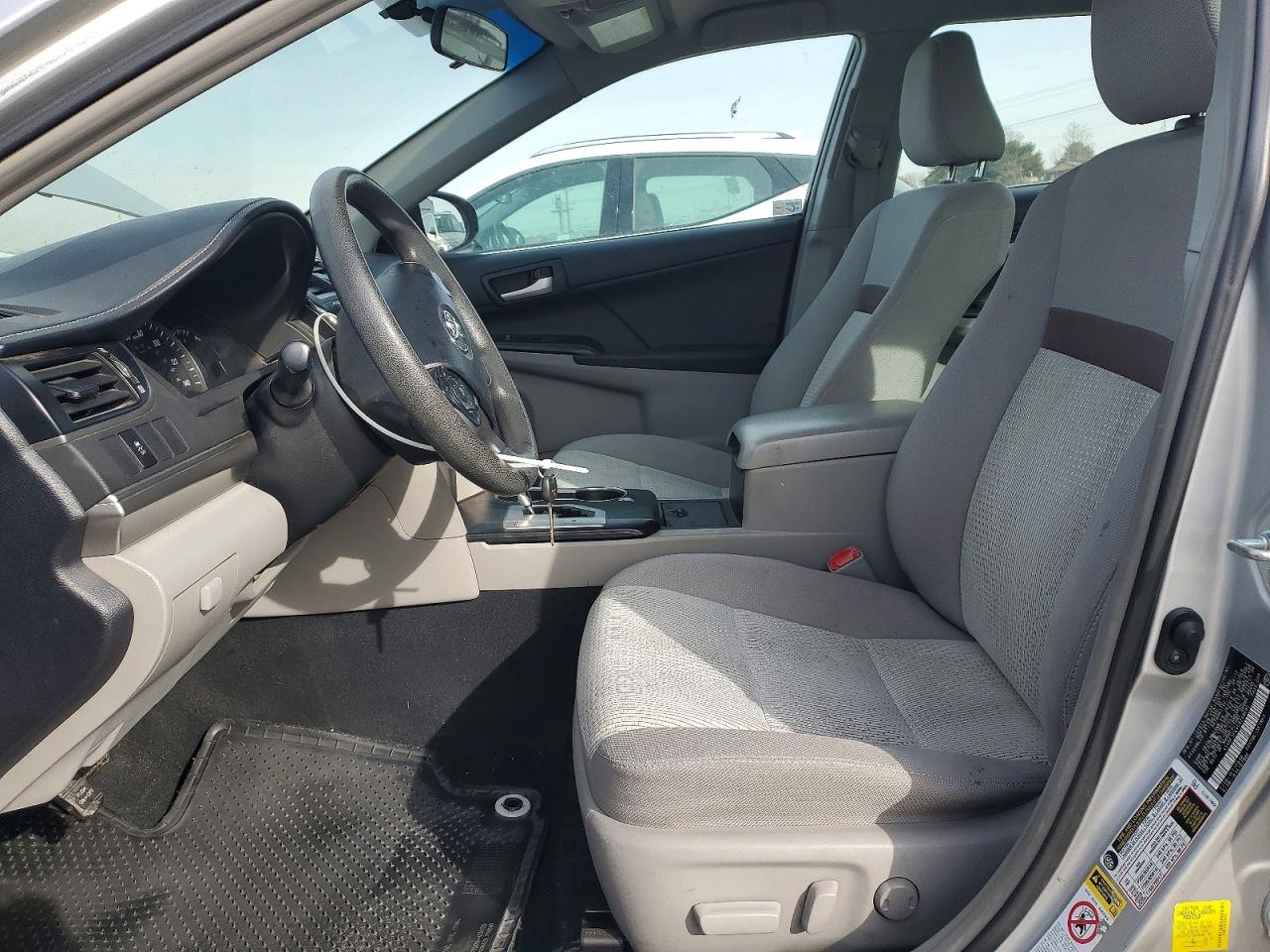 2012 TOYOTA CAMRY BASE photo 13