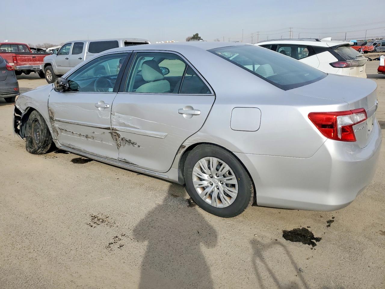2012 TOYOTA CAMRY BASE photo 3