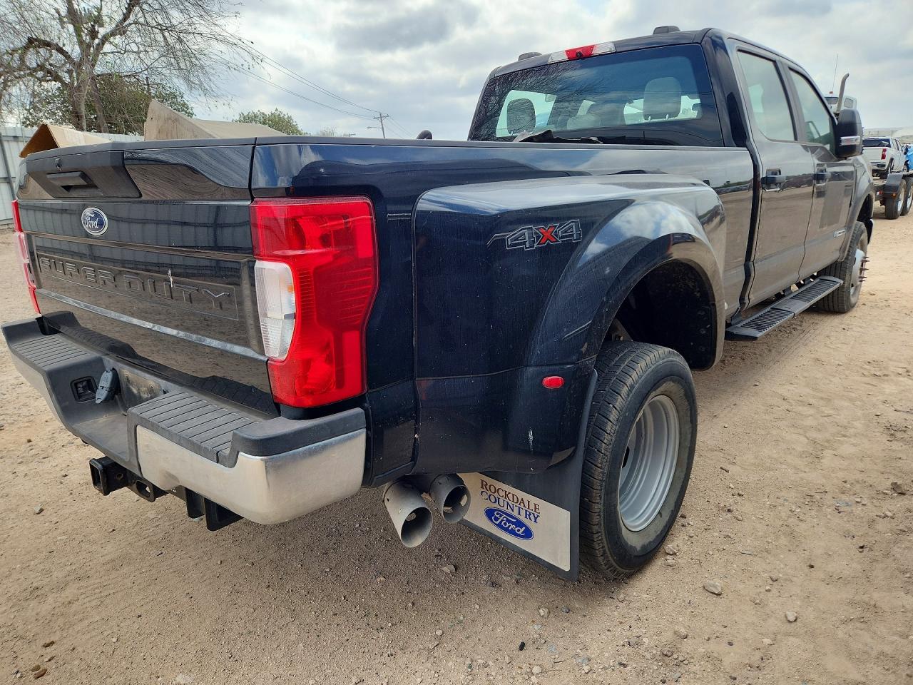 2022 FORD F350 SUPER DUTY photo 3