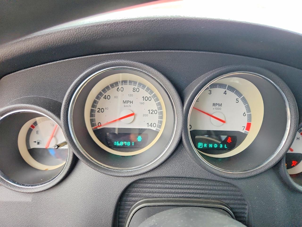 2009 DODGE CHARGER SXT photo 17