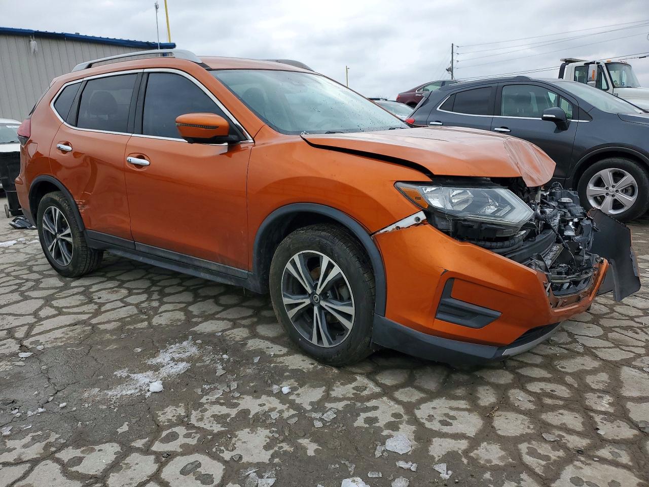 2019 NISSAN ROGUE S photo 7