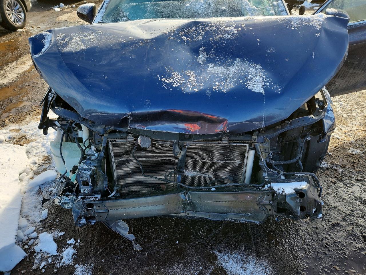 2016 TOYOTA CAMRY LE photo 21