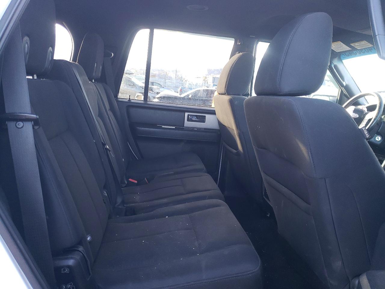 2017 FORD EXPEDITION XLT photo 31