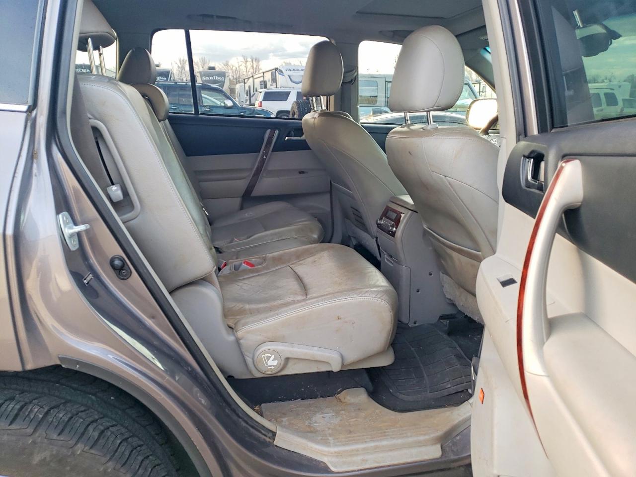 2013 TOYOTA HIGHLANDER HYBRID LIMITED photo 31