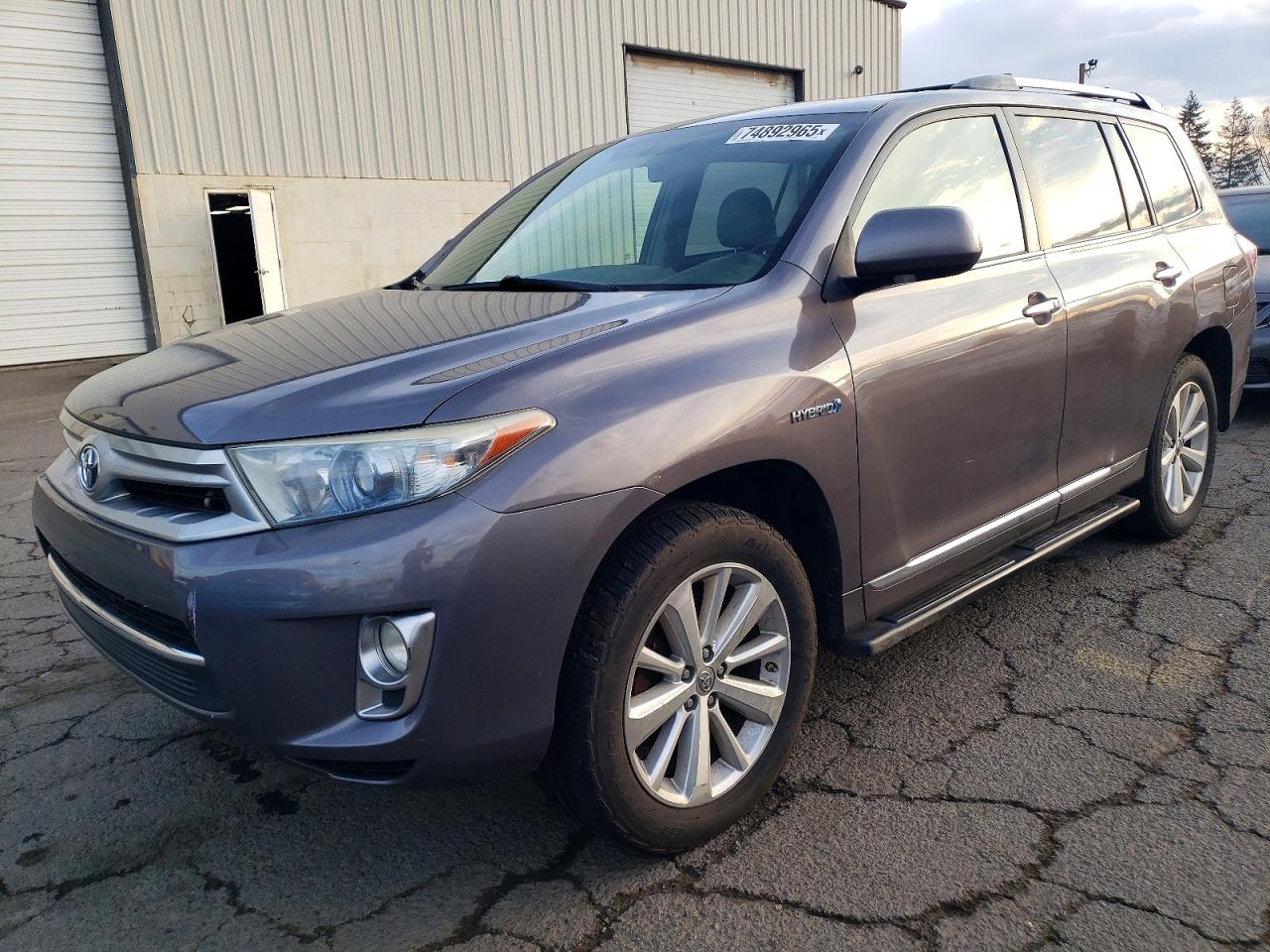 2013 TOYOTA HIGHLANDER