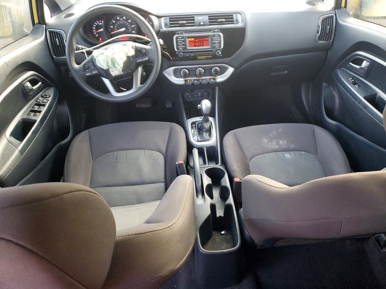 2016 KIA RIO LX photo 8