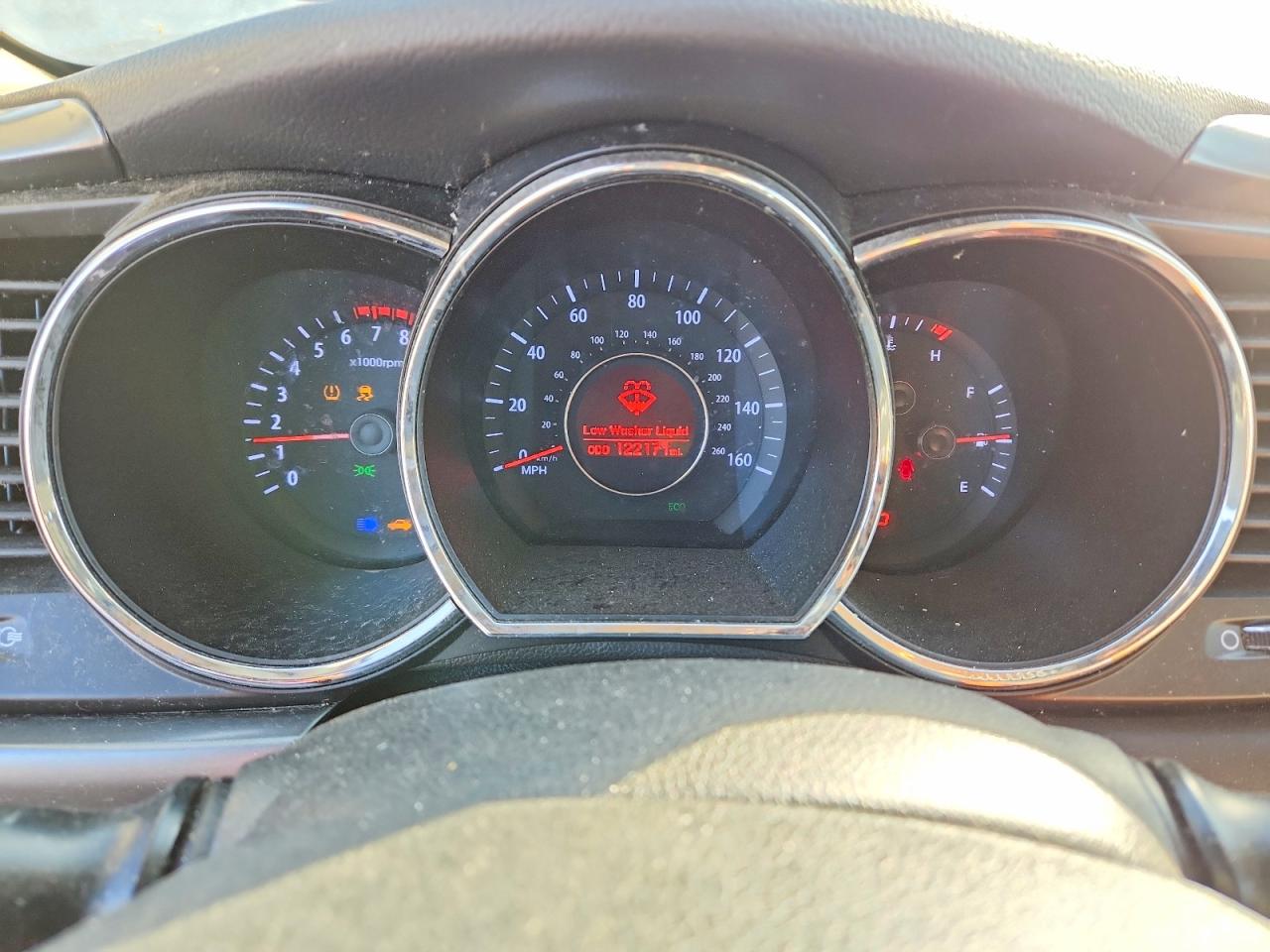 2011 KIA OPTIMA photo 25