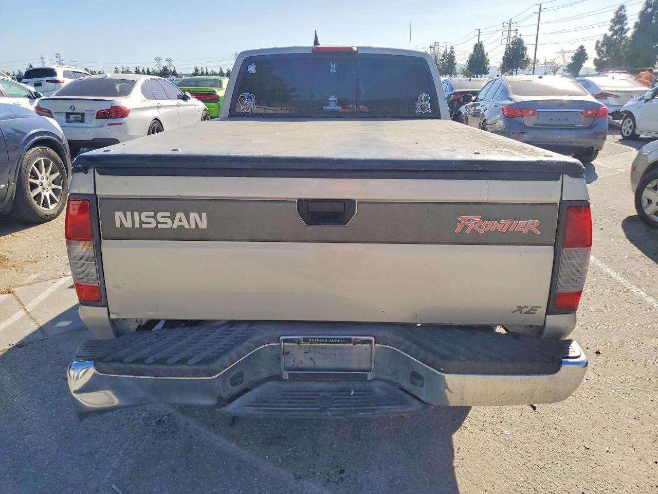 1999 NISSAN FRONTIER KING CAB XE photo 6