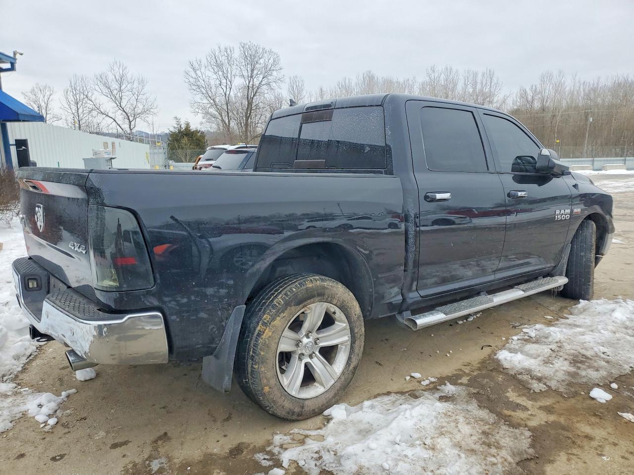 2014 RAM 1500 SLT photo 5