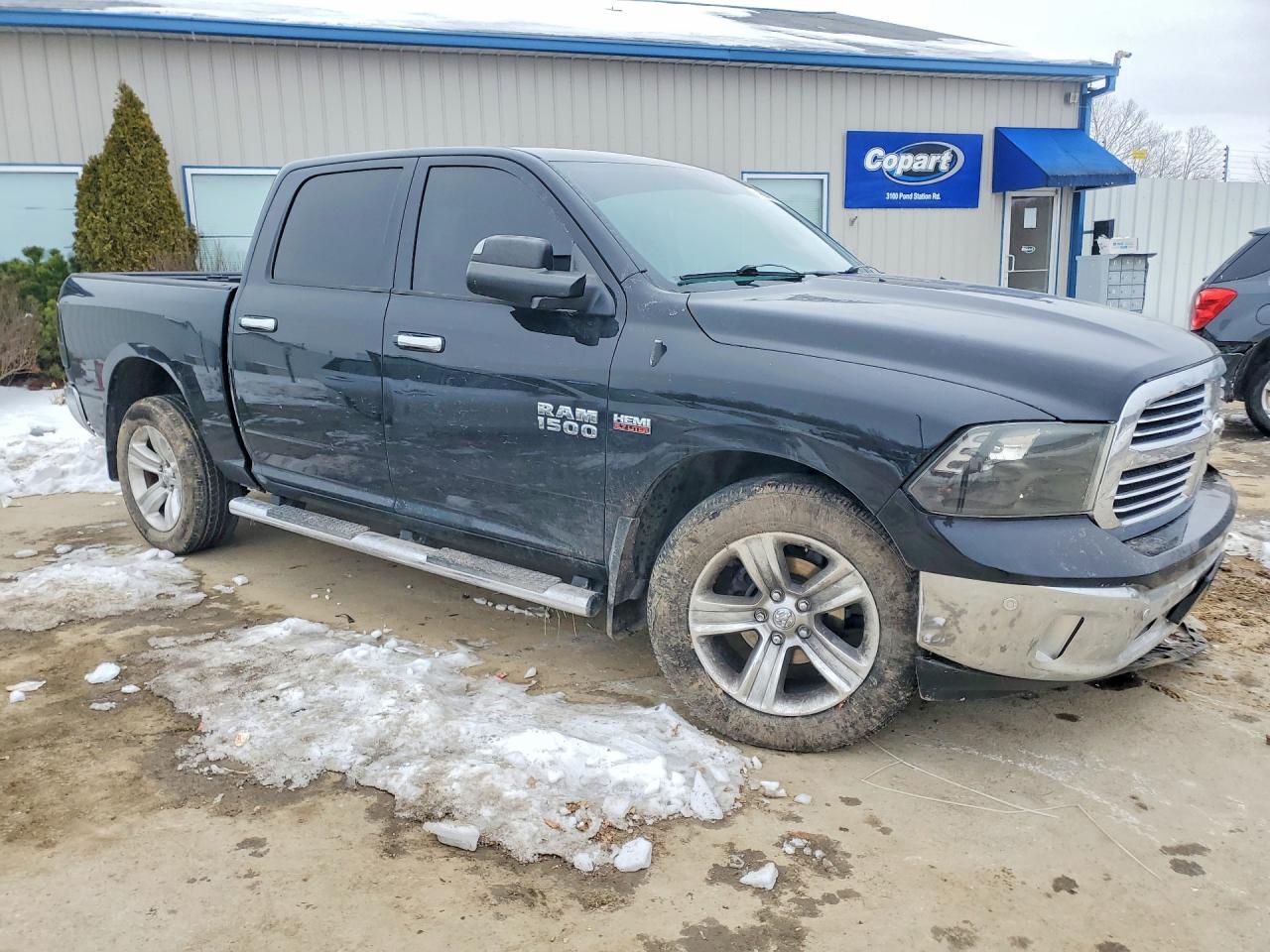 2014 RAM 1500 SLT photo 7