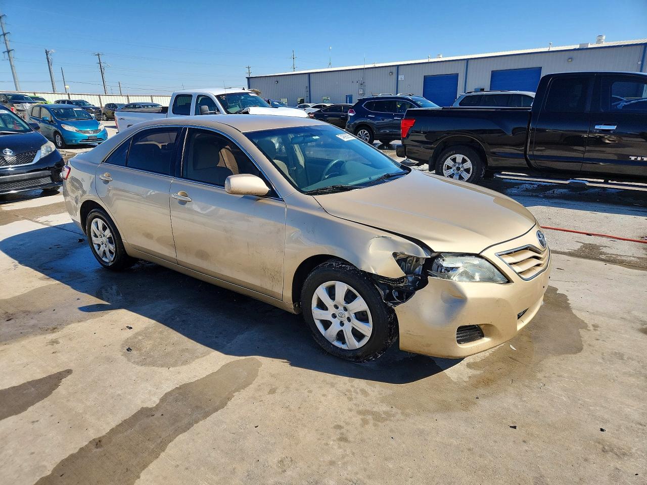2011 TOYOTA CAMRY LE photo 7