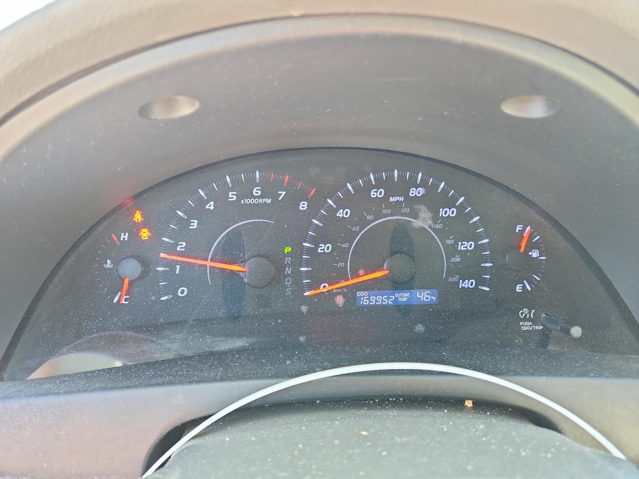 2011 TOYOTA CAMRY LE photo 17