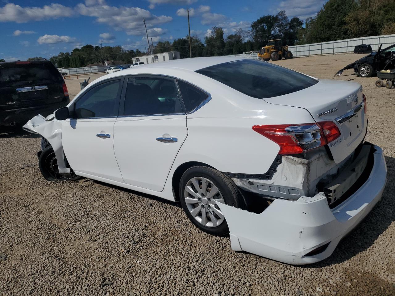 2019 NISSAN SENTRA S photo 4