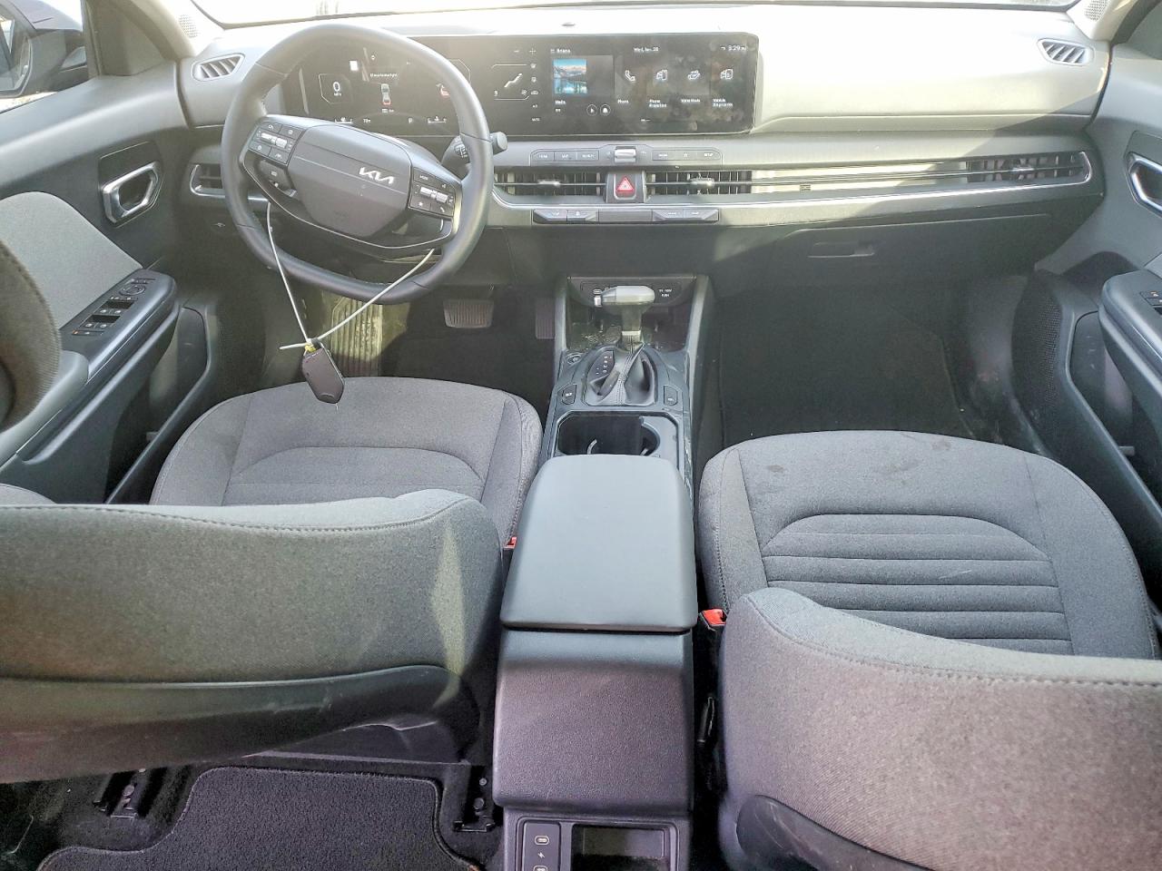 2025 KIA K4 EX photo 22