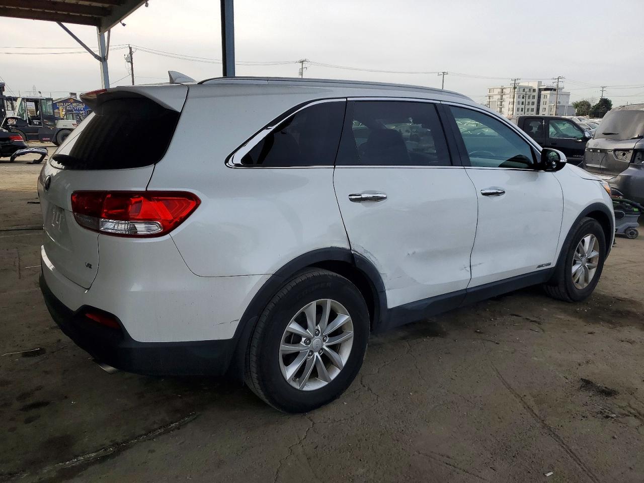 2016 KIA SORENTO LX V6 photo 7