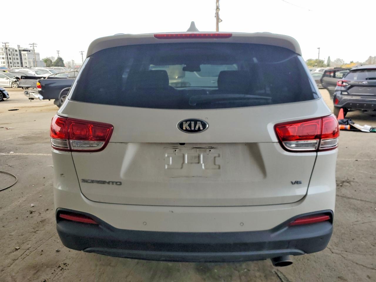 2016 KIA SORENTO LX V6 photo 16