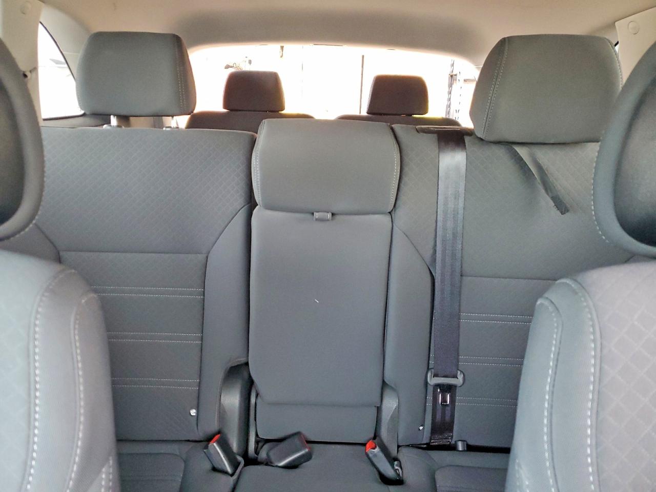 2016 KIA SORENTO LX V6 photo 28