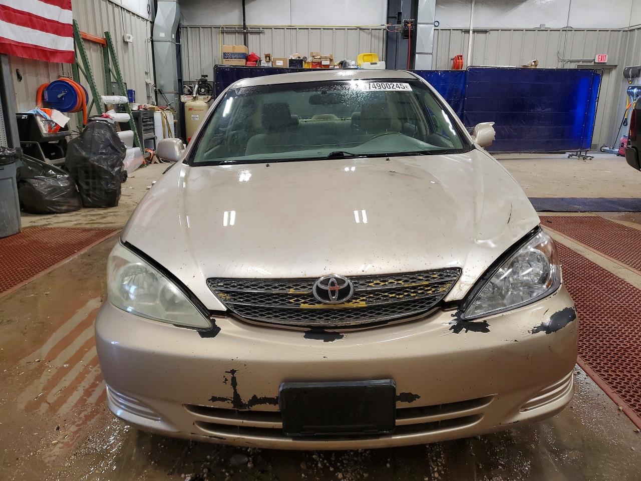 2003 TOYOTA CAMRY LE photo 13