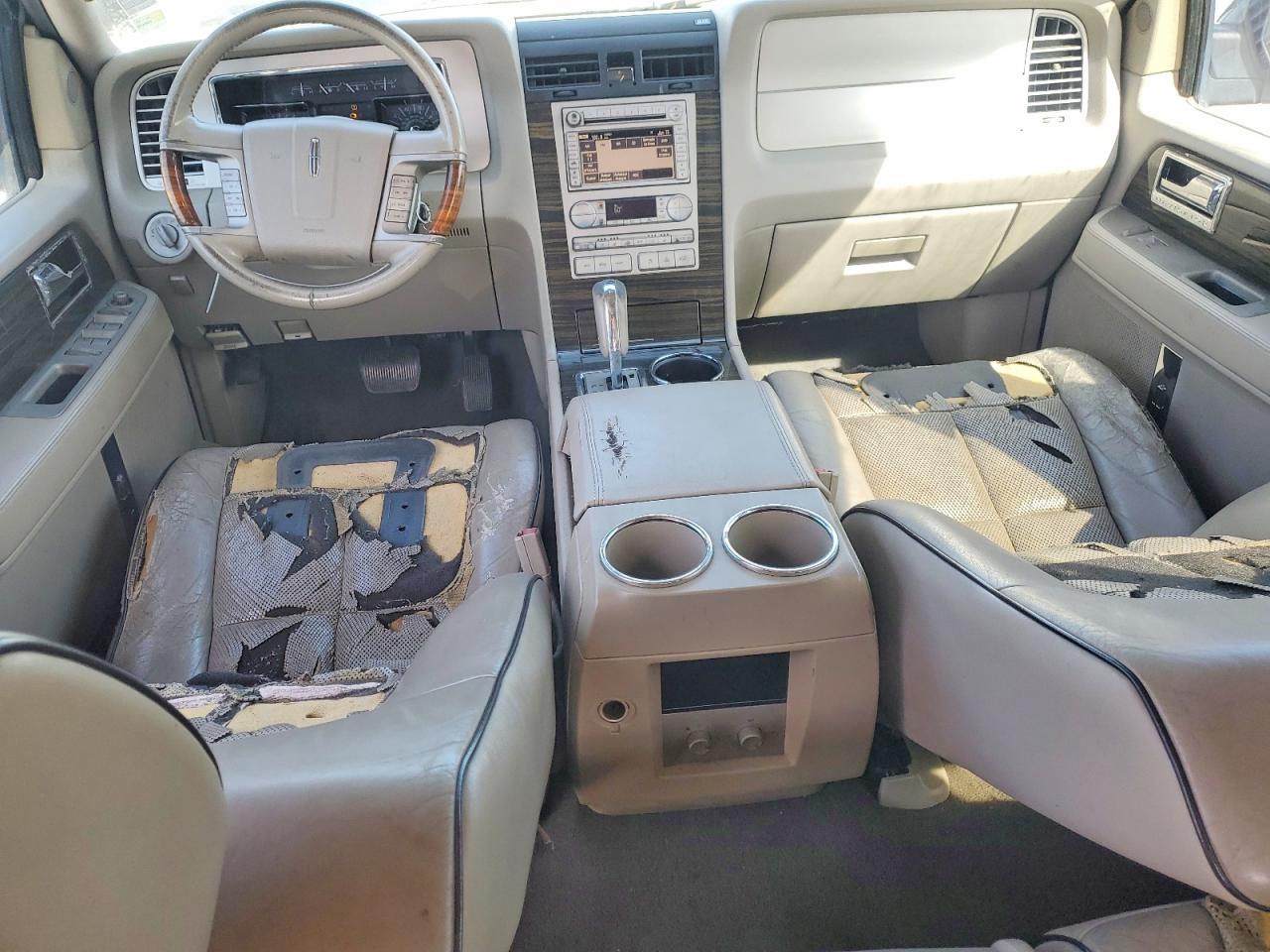 2008 LINCOLN NAVIGATOR photo 8