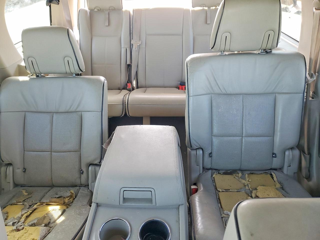 2008 LINCOLN NAVIGATOR photo 10