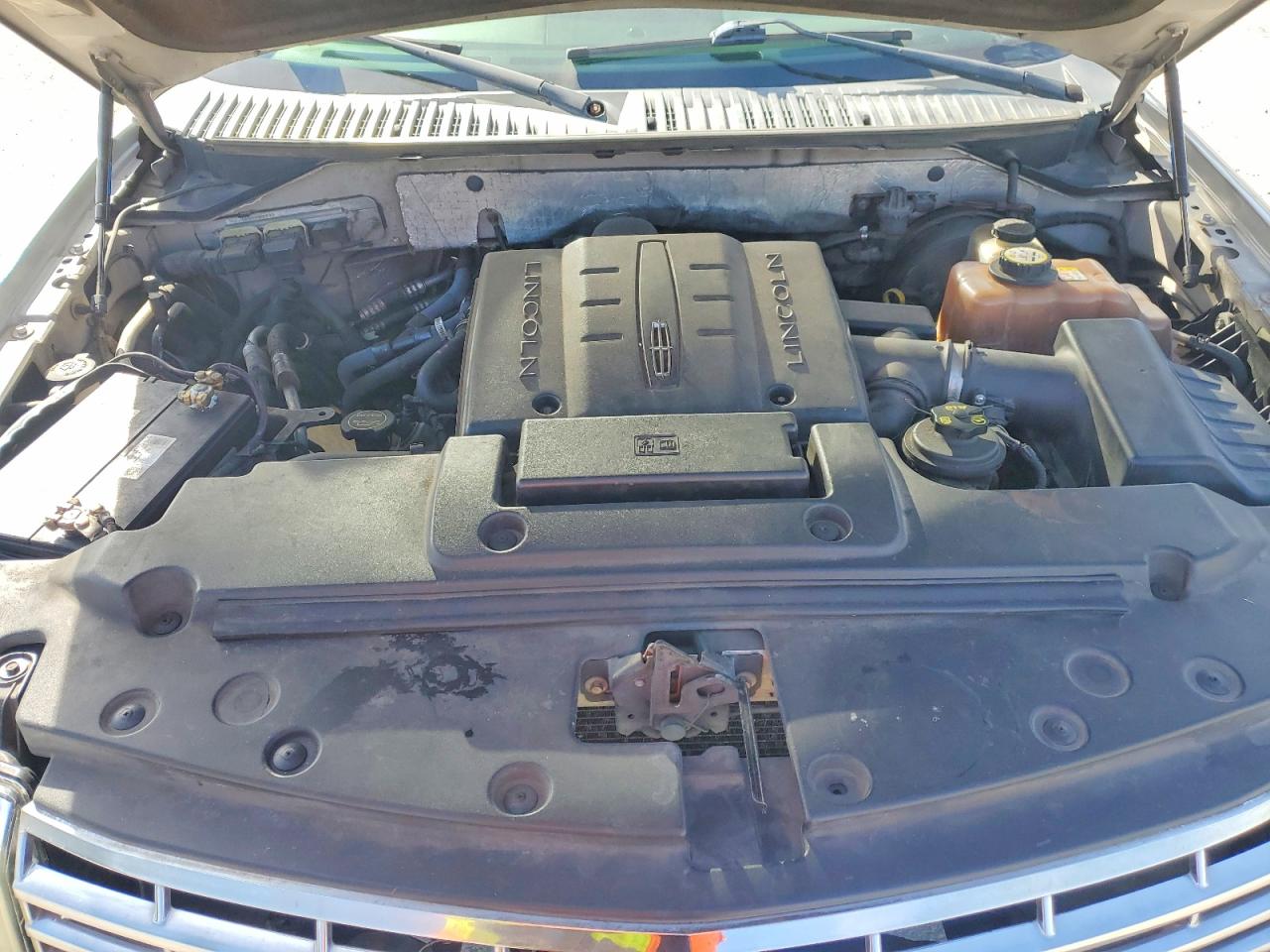 2008 LINCOLN NAVIGATOR photo 12